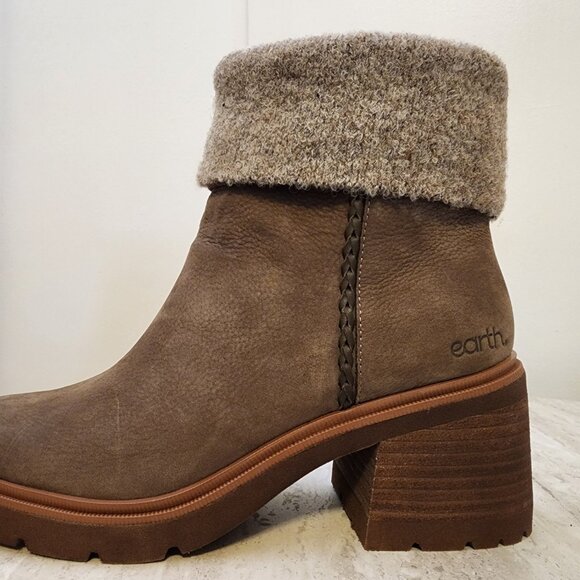 Earth Womens Gresa Waterproof Medium Natural Leather Block Heel from Macy’s C013 - Picture 6 of 8